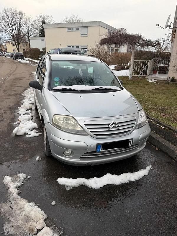 Silber Gebraucht 2004 Citroën C3 Kleinwagen | 500 € (Superpreis) - Bild 1/4
