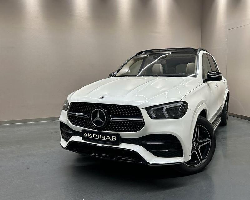 Weiß Gebraucht 2020 Mercedes GLE450 AMG AMG SUV | 64.800 € (Etwas zu teuer) - Bild 1/4