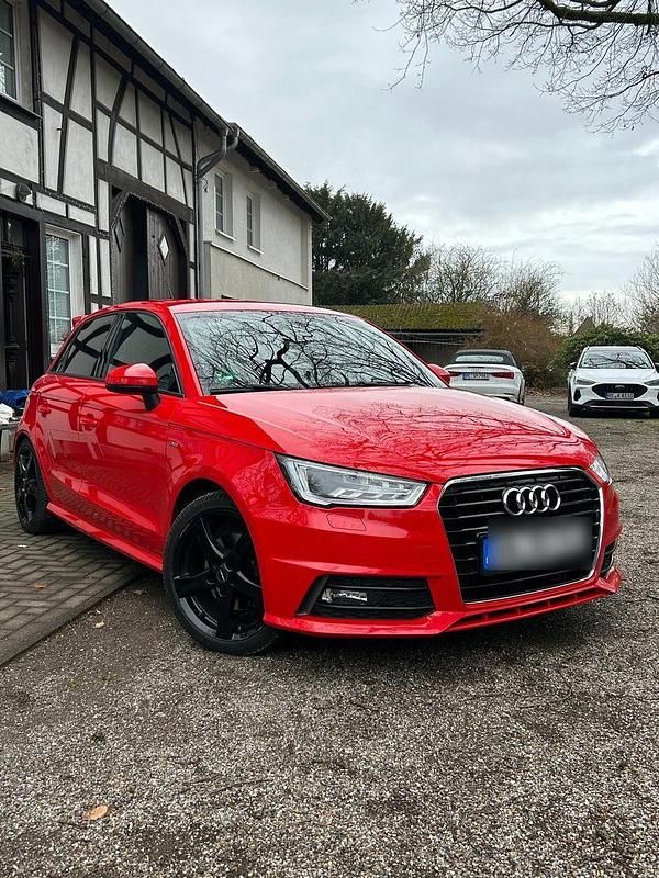 Rot Gebraucht 2017 Audi A1 S-Line Kleinwagen | 14.250 € (Fairer Preis) - Bild 1/4