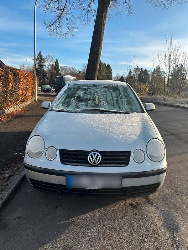 Second-hand VW Polo 2002 Argintiu Hatchback