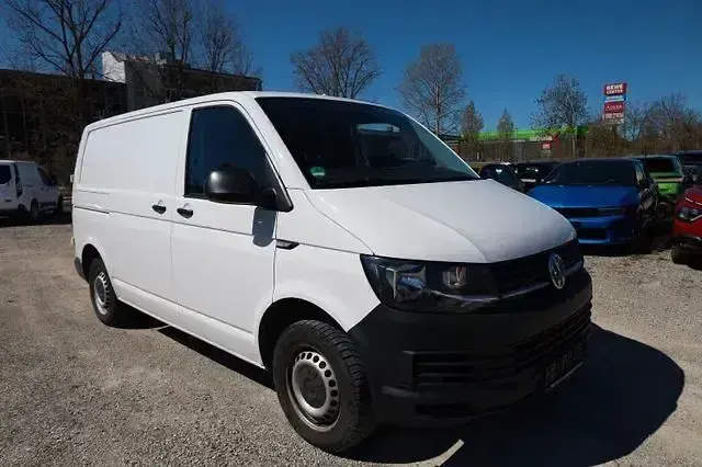 Używany VW Transporter 102 KM (75 kW) 2017 Biały Van