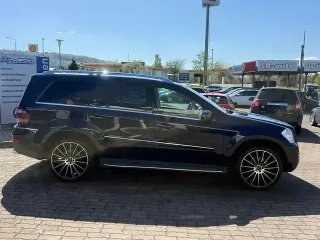 Second-hand Mercedes GL450 340 CP (250 kW) 2012 Albastru SUV