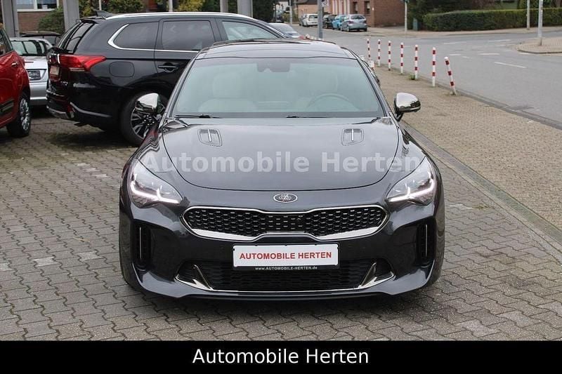 Gebraucht Kia Stinger GT 370 PS (272 kW) 2019 Grau Kleinwagen