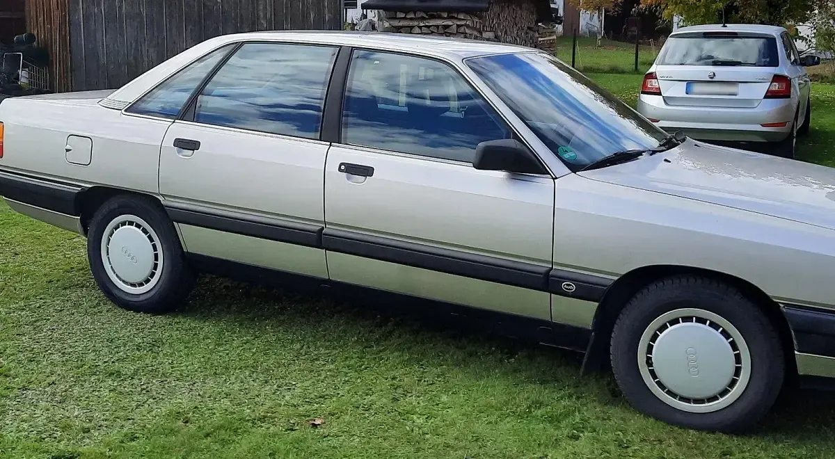 Gebraucht Audi 100 Basis 136 PS (100 kW) 1988 Andere farben Limousine