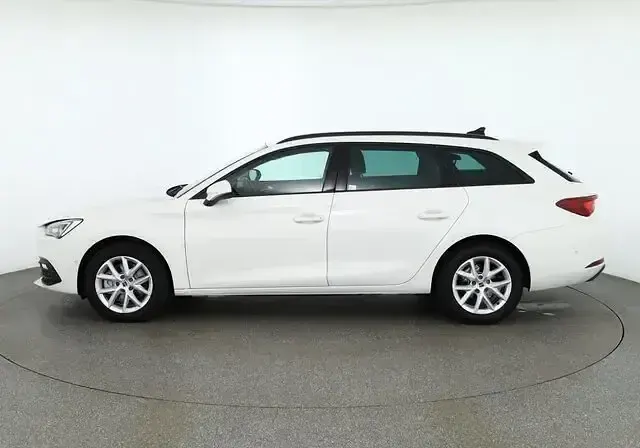 Gebraucht Seat Leon 150 PS (110 kW) 2022 Weiss