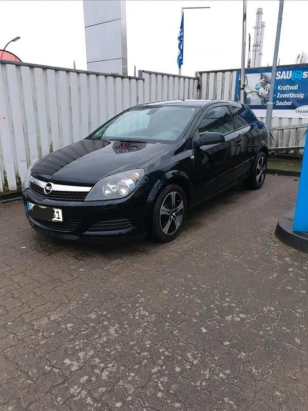 Schwarz Gebraucht 2008 Opel Astra GTC Kleinwagen | 3.299 € (Fairer Preis) - Bild 1/3