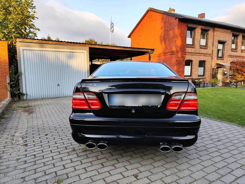 Gebraucht Mercedes CLK230 190 PS (139 kW) 2002 Schwarz Coupé