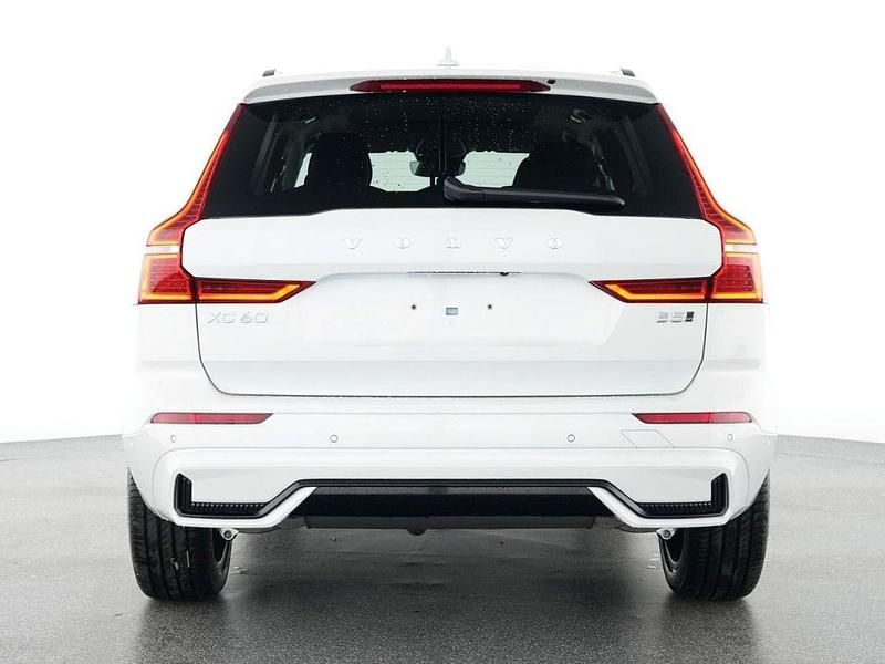 Gebraucht Volvo XC60 Plus 250 PS (183 kW) 2025 Weiss SUV