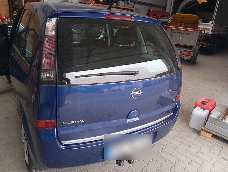 Gebraucht Opel Meriva 105 PS (77 kW) 2008 Blau Van / Kleinbus