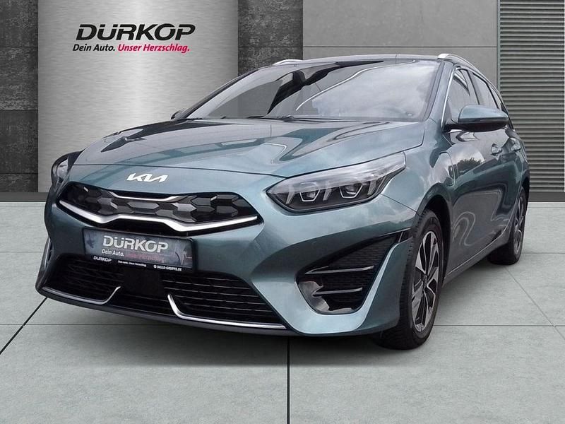 (usg) yucca stahlgrau met. (metallic) Gebraucht 2024 Kia Ceed Sportswagon Spirit Kombi | 28.990 € (Etwas zu teuer) - Bild 1/4