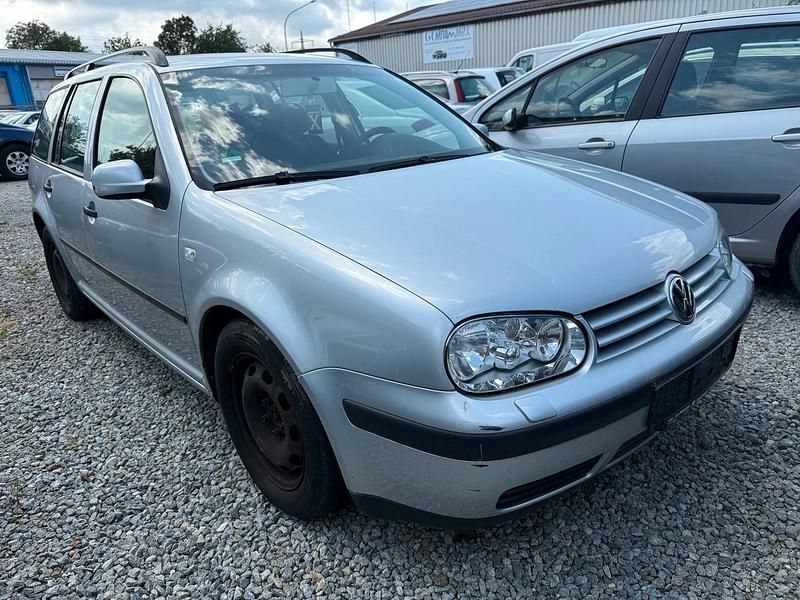 Silber Gebraucht 2002 VW Golf IV Kombi | 950 € (Guter Preis) - Bild 1/4