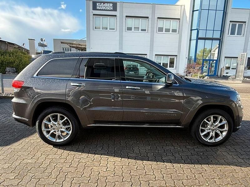 Gebraucht Jeep Grand Cherokee Summit 250 PS (183 kW) 2019 SUV