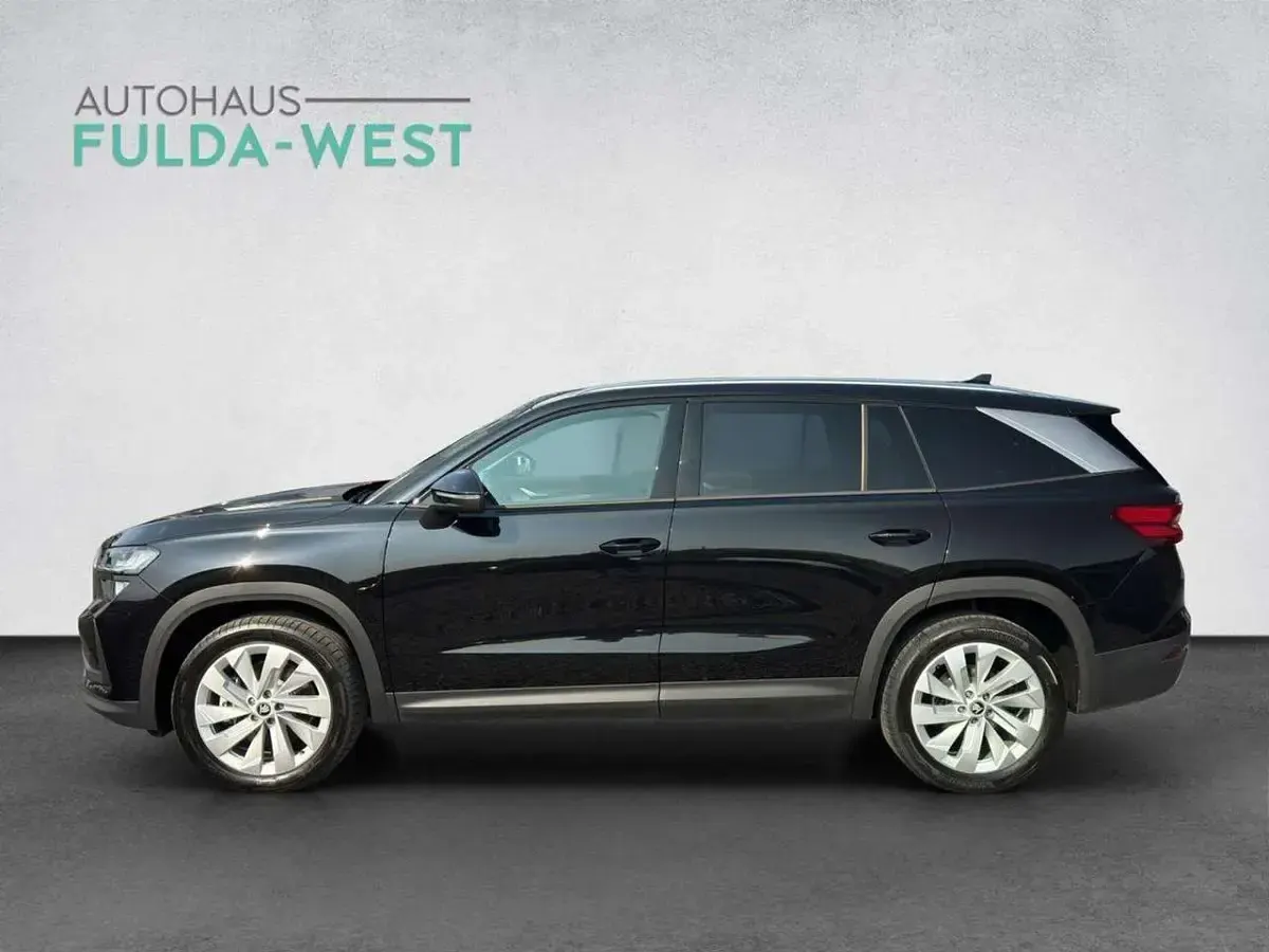 Neu Skoda Kodiaq Selection 150 PS (110 kW) 2026 Schwarz SUV