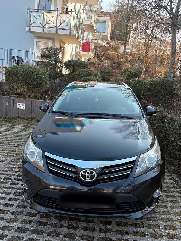 Gebraucht Toyota Avensis 177 PS (130 kW) 2012 Schwarz Kombi
