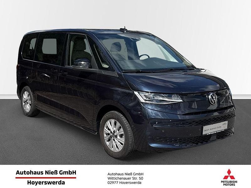 Second-hand VW T7 204 CP (150 kW) 2025 Albastru Van