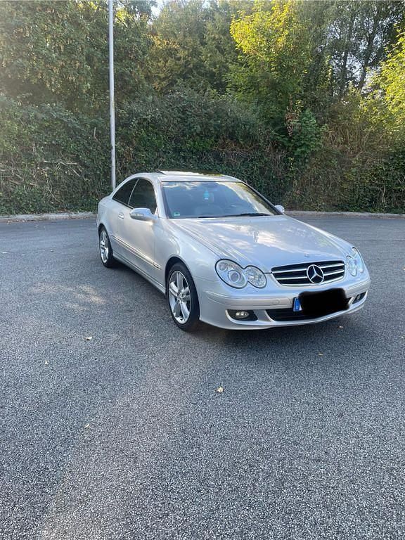 Silber Gebraucht 2006 Mercedes CLK350 Avantgarde Coupé | 6.999 € (Fairer Preis) - Bild 1/4