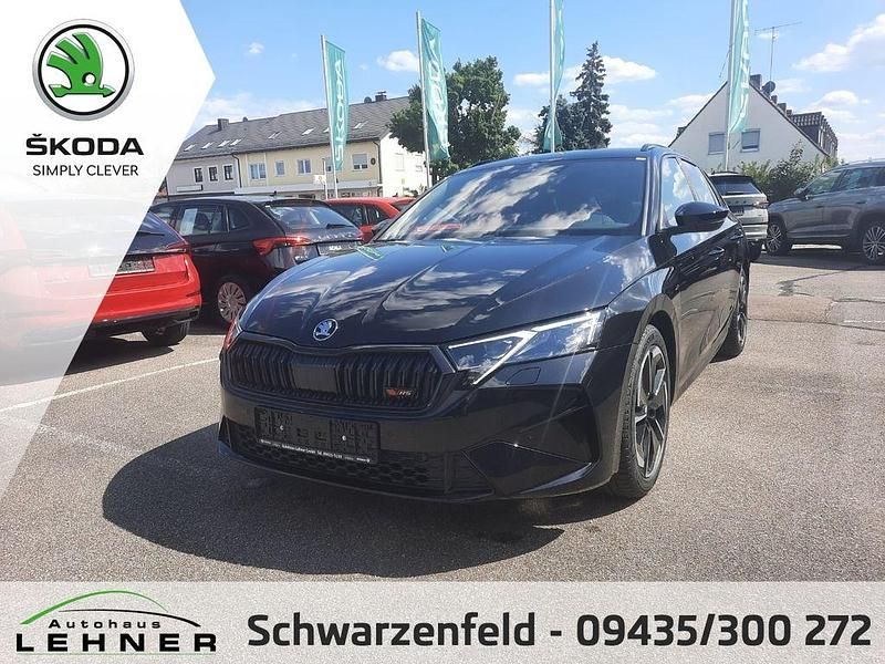 Schwarz Neu 2025 Skoda Octavia RS Limousine | 44.490 € (Teuer) - Bild 1/4