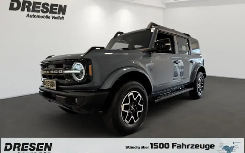 Używany Ford Bronco Outer Banks 335 KM (246 kW) 2023 Szary SUV