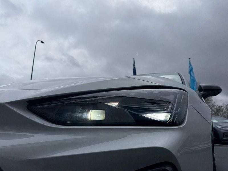 Gebraucht Cupra Leon 150 PS (110 kW) 2025 Weiß Limousine