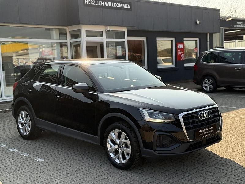 Gebraucht Audi Q2 Advanced 150 PS (110 kW) 2022 Schwarz SUV