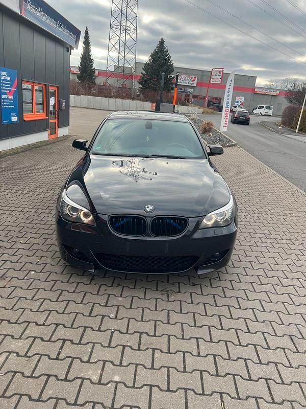 Gebraucht BMW 530 M Sport 235 PS (172 kW) 2008 Schwarz Limousine