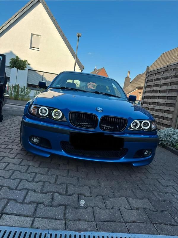 Gebraucht BMW 330 231 PS (169 kW) 2004 Blau Limousine