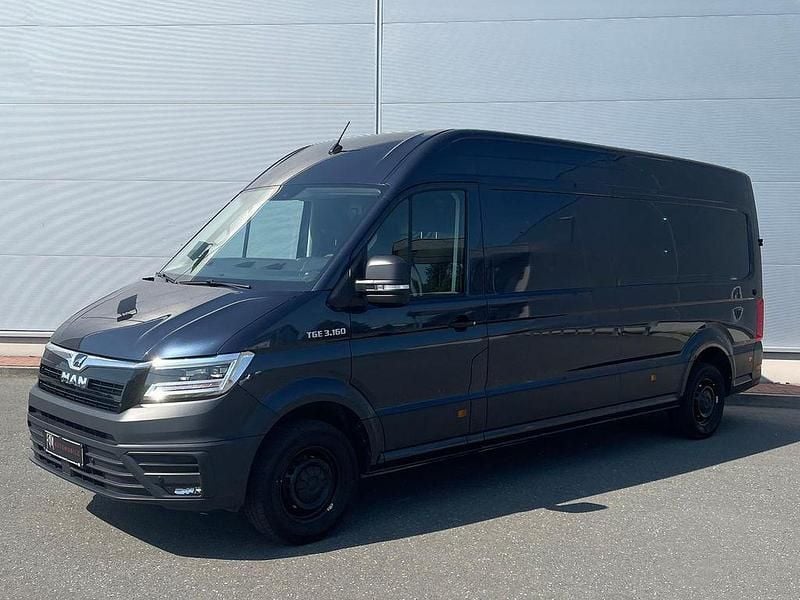 Gebraucht MAN TGE 163 PS (119 kW) 2024 Starlight blue metallic (metallic) Van