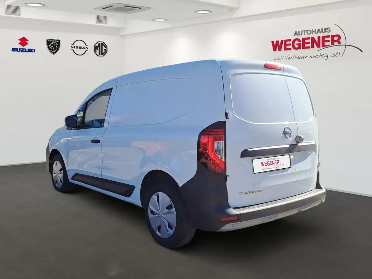 Gebraucht Nissan Townstar 131 PS (96 kW) 2022 Weiß Van
