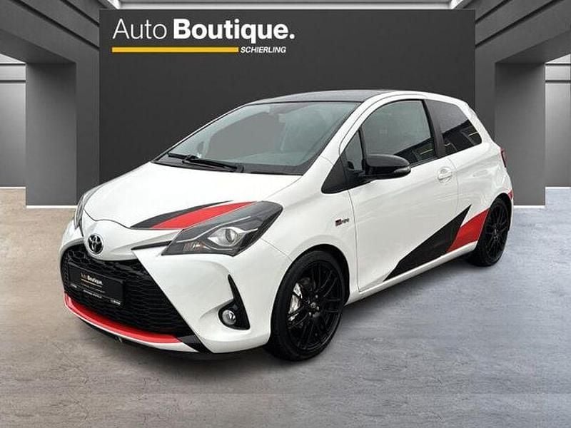 Gebraucht Toyota Yaris Edition 212 PS (155 kW) 2018 Super white Limousine