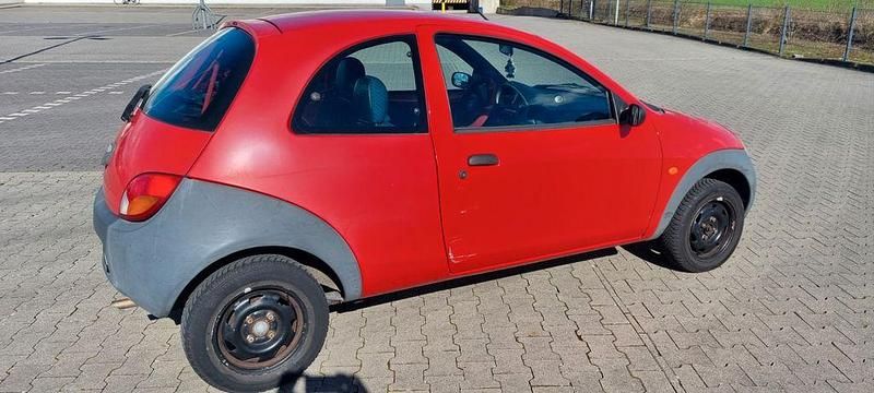 Gebraucht Ford Ka 60 PS (44 kW) 2005 Rot Kleinwagen