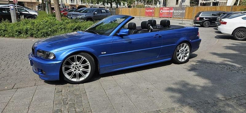 Blau Gebraucht 2002 BMW 320 Cabriolet Performance Cabrio | 7.600 € (Etwas zu teuer) - Bild 1/4