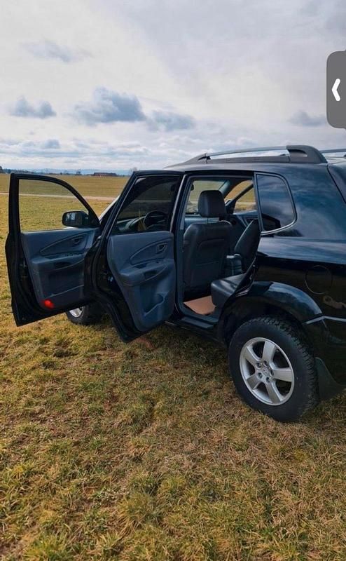 Gebraucht Hyundai Tucson 141 PS (103 kW) 2005 Schwarz SUV