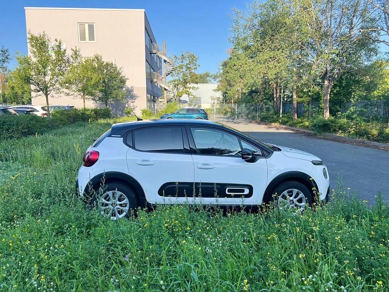 Gebraucht Citroën C3 Live 110 PS (80 kW) 2021 Weiß Kleinwagen