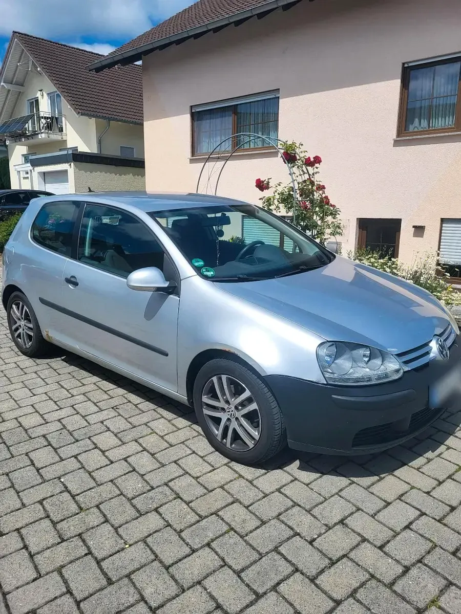 Gebraucht VW Golf V 116 PS (85 kW) 2004 Silber Kleinwagen