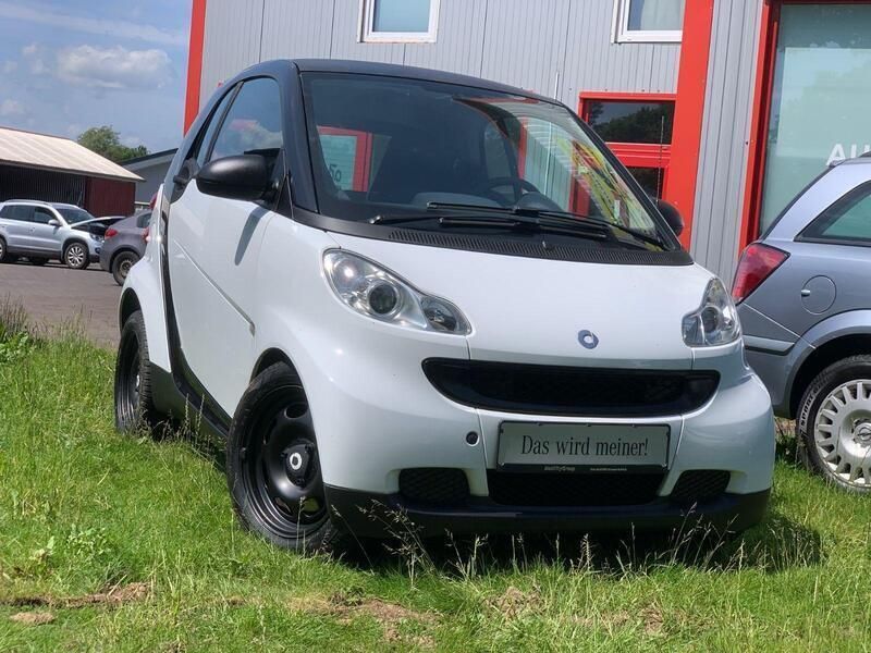 Weiß Gebraucht 2011 Smart ForTwo Coupé Coupé | 4.499 € (Fairer Preis) - Bild 1/4
