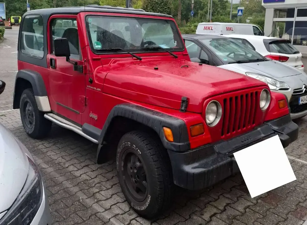 Gebraucht Jeep Wrangler 121 PS (88 kW) 1998 Rot SUV