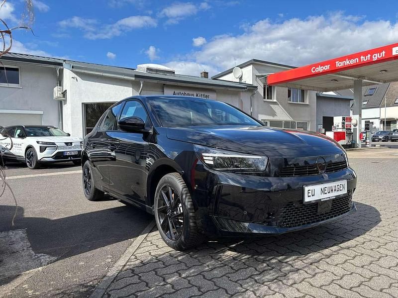Neu Opel Corsa 101 PS (74 kW) 2025 Lackierung schwarz perla Kleinwagen
