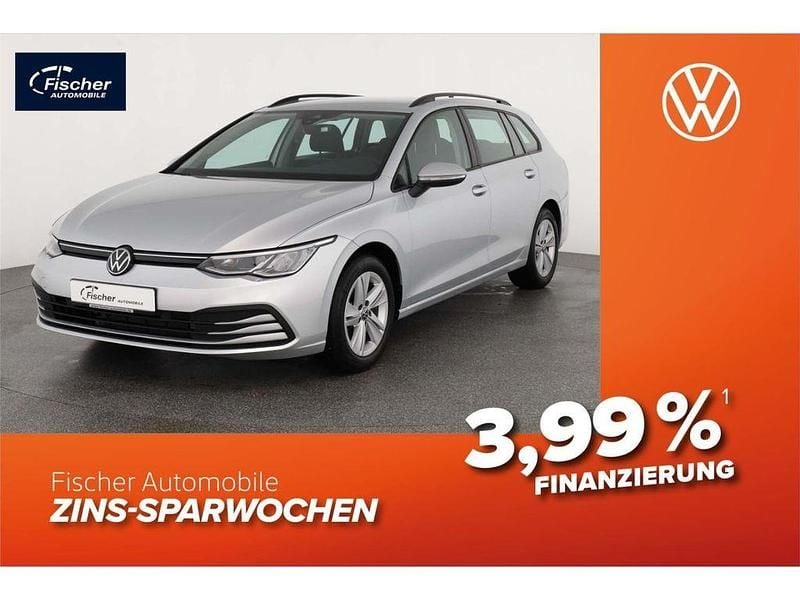 Silber Gebraucht 2023 VW Golf VIII Life Kombi | 24.980 € (Fairer Preis) - Bild 1/4