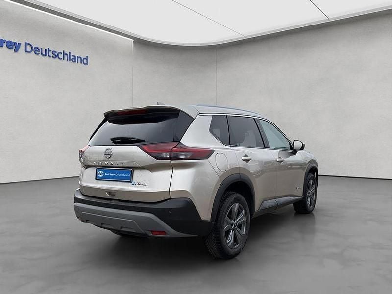 Gebraucht Nissan X-Trail N-Connecta 204 PS (150 kW) 2024 Champagne silver metallic SUV