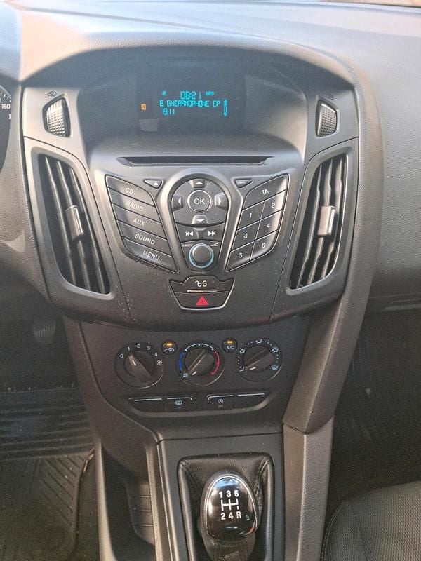 Usata Ford Focus 100 CV (73 kW) 2013 Station wagon