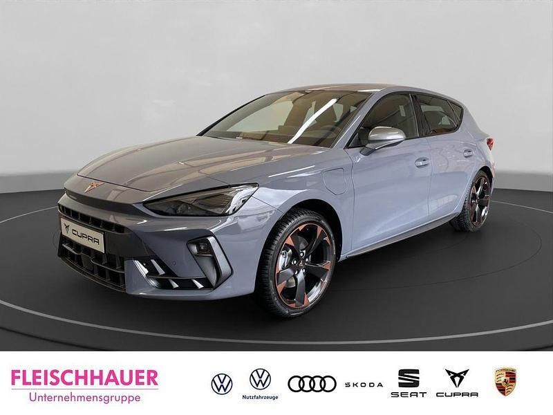 Grau Neu 2025 Cupra Leon Limousine | 39.690 € (Etwas zu teuer) - Bild 1/4