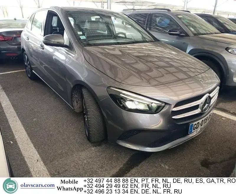 Gebraucht Mercedes B180 116 PS (85 kW) 2021 Grau Kleinwagen