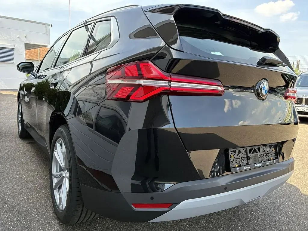 Neu BMW X3 Sport Line 208 PS (152 kW) 2026 Schwarz SUV