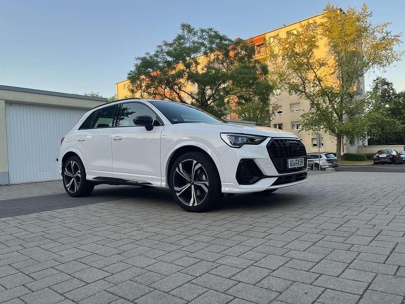 Weiß Gebraucht 2022 Audi Q3 S-Line SUV | 32.950 € (Superpreis) - Bild 1/4