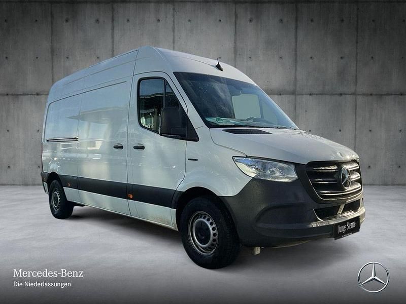 Gebraucht Mercedes E-Sprinter 85 kW (116 PS) 2021 Weiß Van