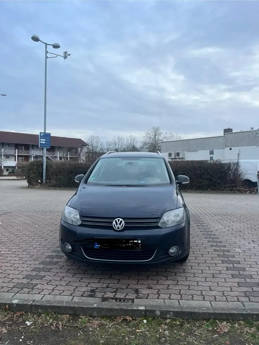 Usata VW Golf VI 80 CV (58 kW) 2011 Blu Utilitaria