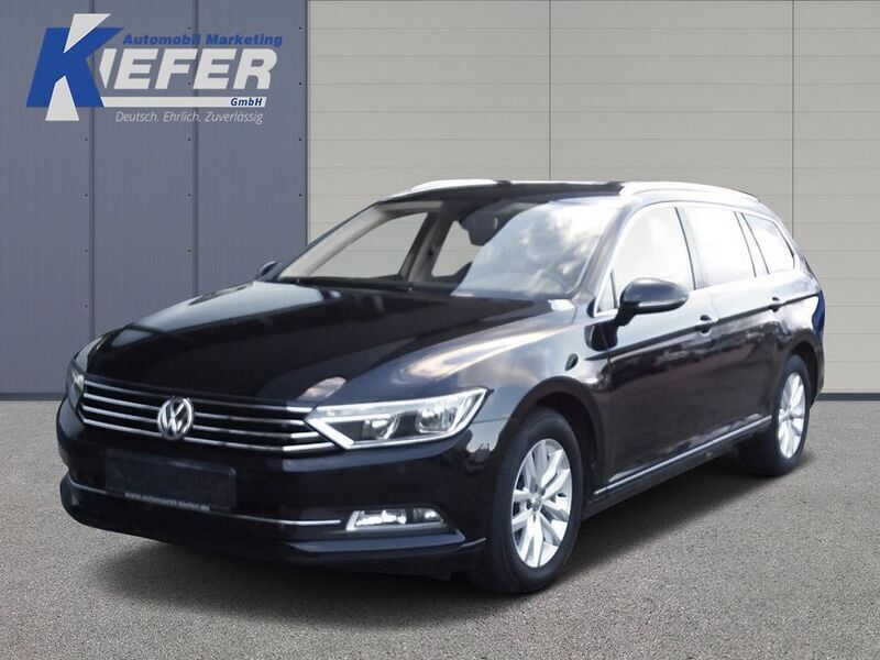 Schwarz Gebraucht 2015 VW Passat Comfortline Limousine | 11.990 € (Guter Preis) - Bild 1/4