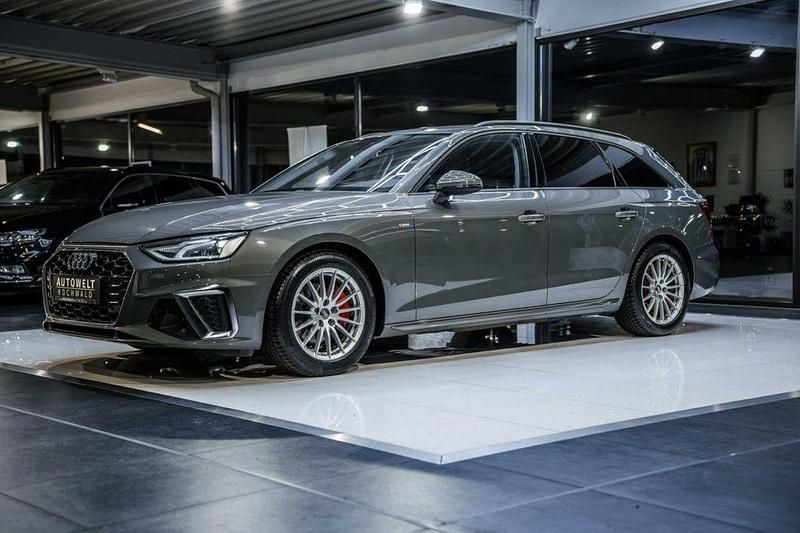 Gebraucht Audi A4 S-Line 204 PS (150 kW) 2023 Grau Kombi