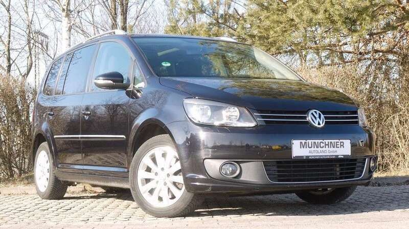 Deep black perleffekt Gebraucht 2013 VW Touran Highline Van / Kleinbus | 12.900 € (Etwas zu teuer) - Bild 1/4