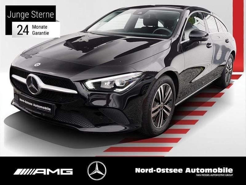 Unilack nachtschwarz Gebraucht 2021 Mercedes CLA180 Shooting Brake Kombi | 23.890 € (Fairer Preis) - Bild 1/4